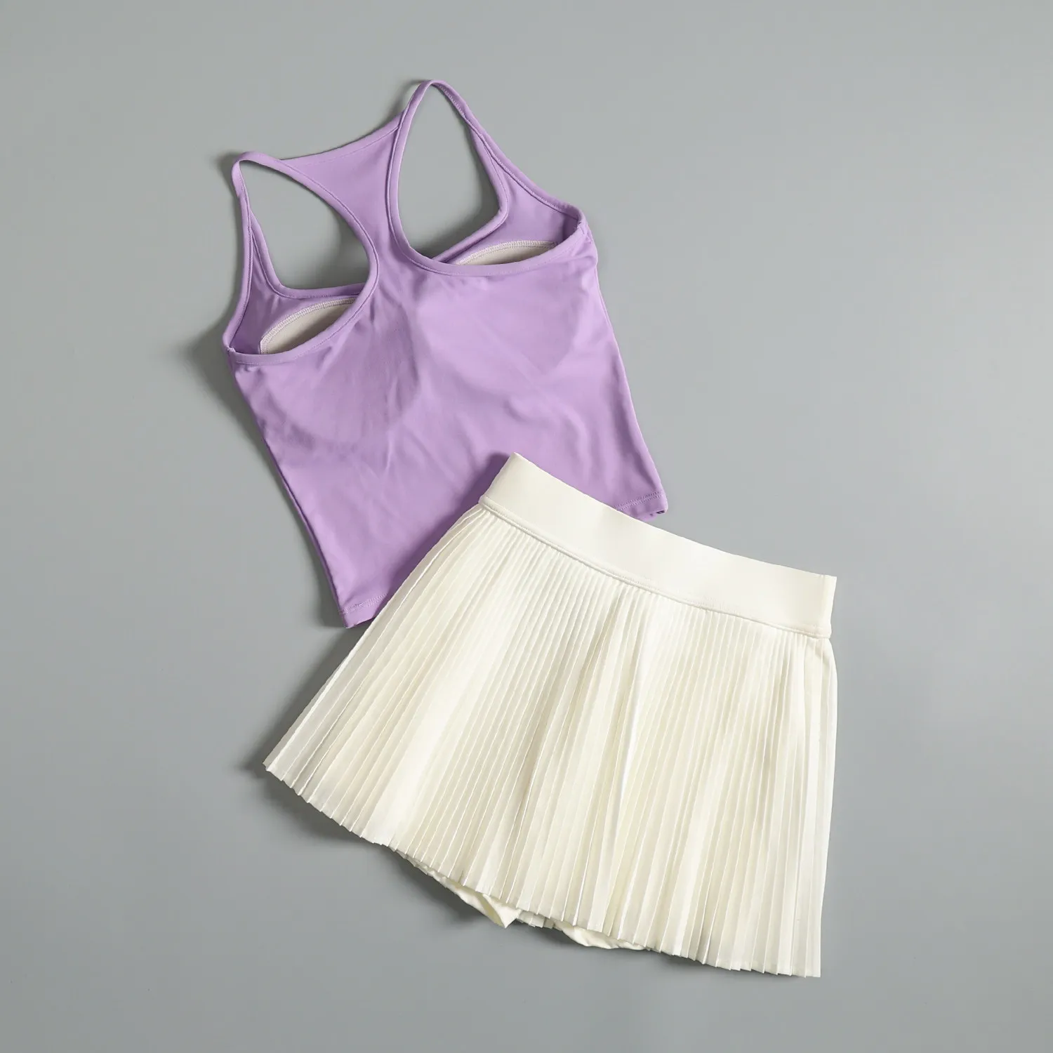 

Спортивный костюм для тенниса и фитнеса для женщин, летний, красивый, стройнящий, для тренировок, утренних пробежек, быстросохнущая одежда.