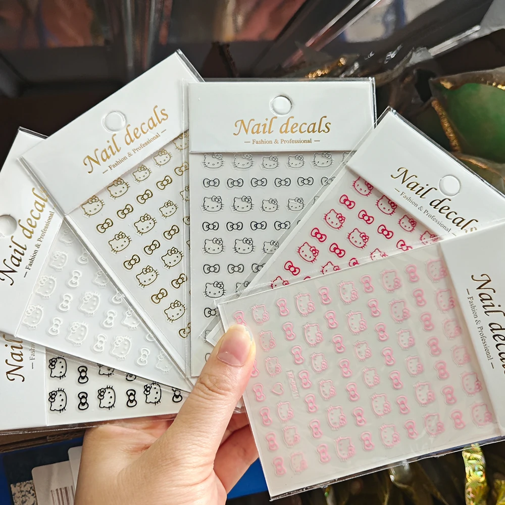 6 Stück 3D Hello Kitty Nail Art Aufkleber Rot/Rosa/Gold/Silber Schleife Kitty Katzenkopf selbstklebende Abziehbilder DIY Slider Maniküre Dekoration