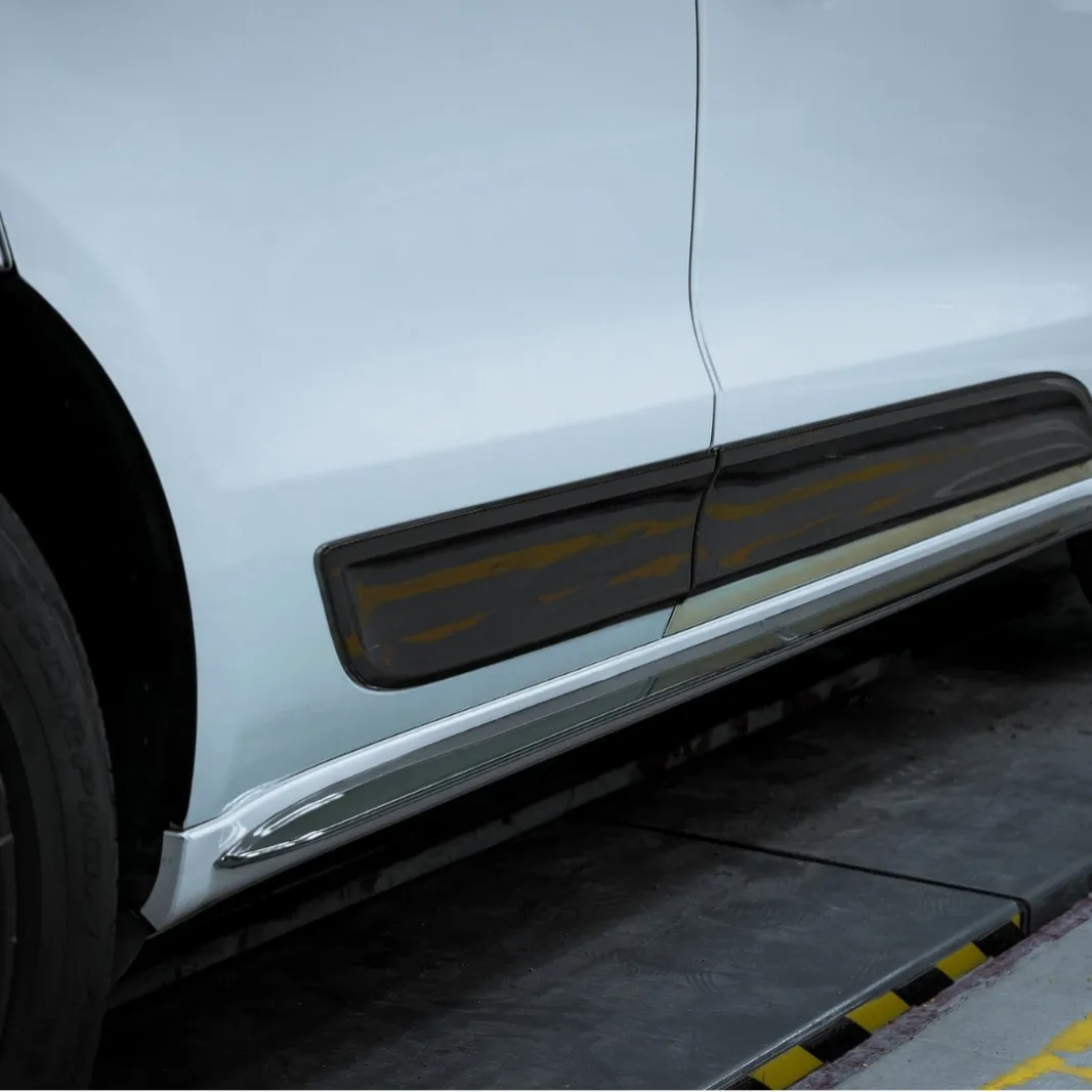 Cocok untuk Rakitan Rok Samping Teherat yang Ditingkatkan Macan 95B 14-UP