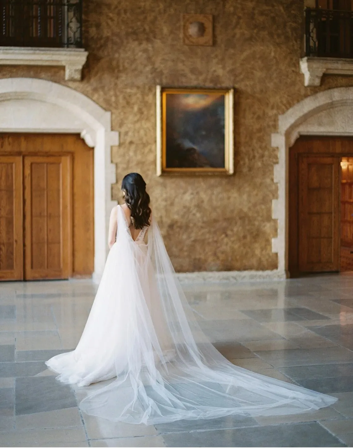 300cm Detachable Tulle Bridal Cape with Metal Pin Long Train Sheer Shoulder Shawl Arm Cover for Wedding Dress Prom Party GP41