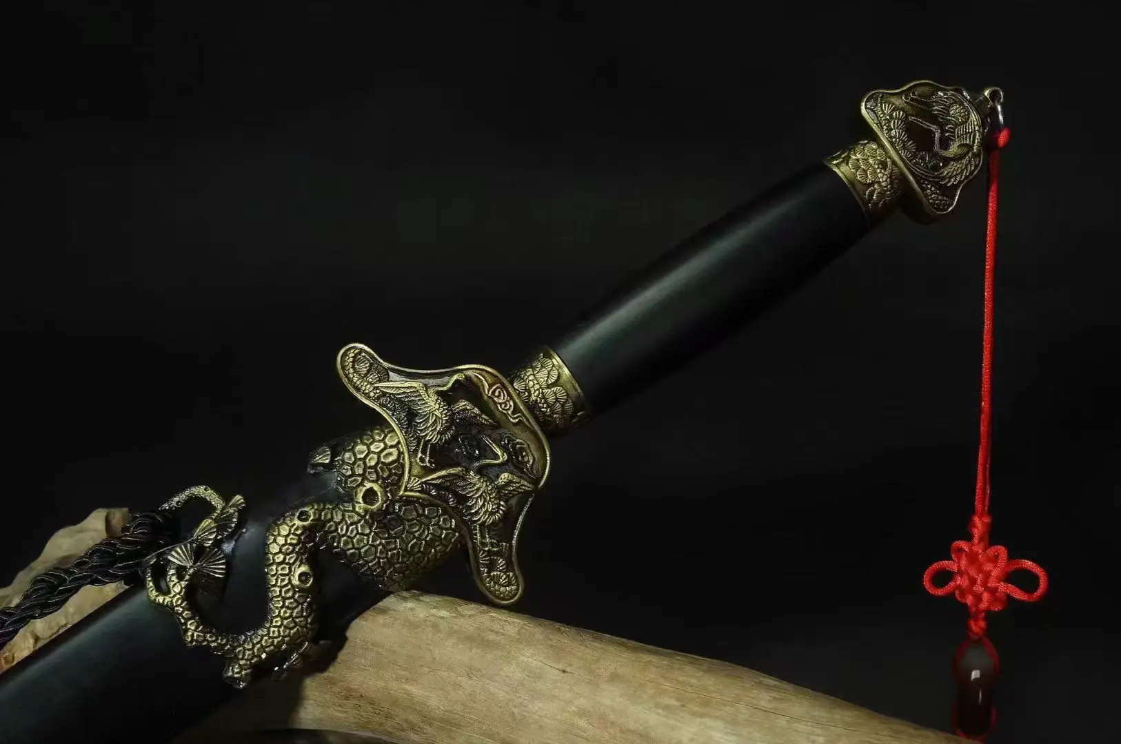 Chinese Longevity Crane Sword Longevity Katana Damascus steel blade forged Gift for elders Decorative for sports use not sharp