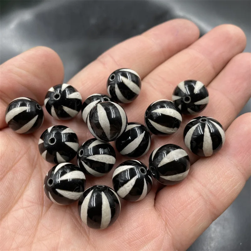 Cheap Jade DIYOrnament Accessories14mm Bright Color Black and White Sky Beads Agate Pumpkin Beads round Beads Loose Beads