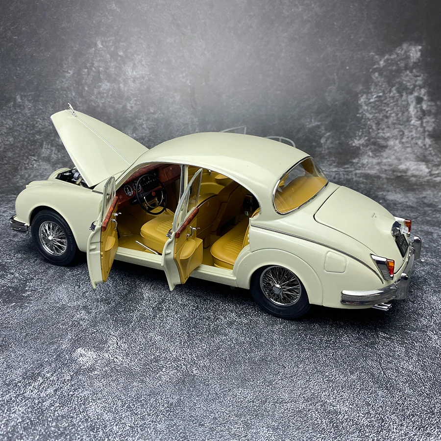 MODEL ICONS 1 18 Jaguar MARK 2 Alloy car model Classic car Static display Holiday gift Classic old car collection