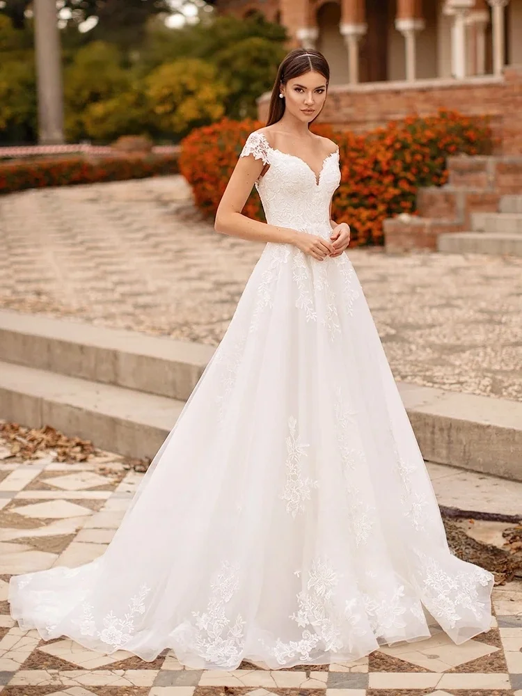 

Lace Wedding Dresses A-line Cap Sleeves Appliques Boho Bridal Gown Saudi Arabia Dubai Islamic Vestido De Noiva Customized