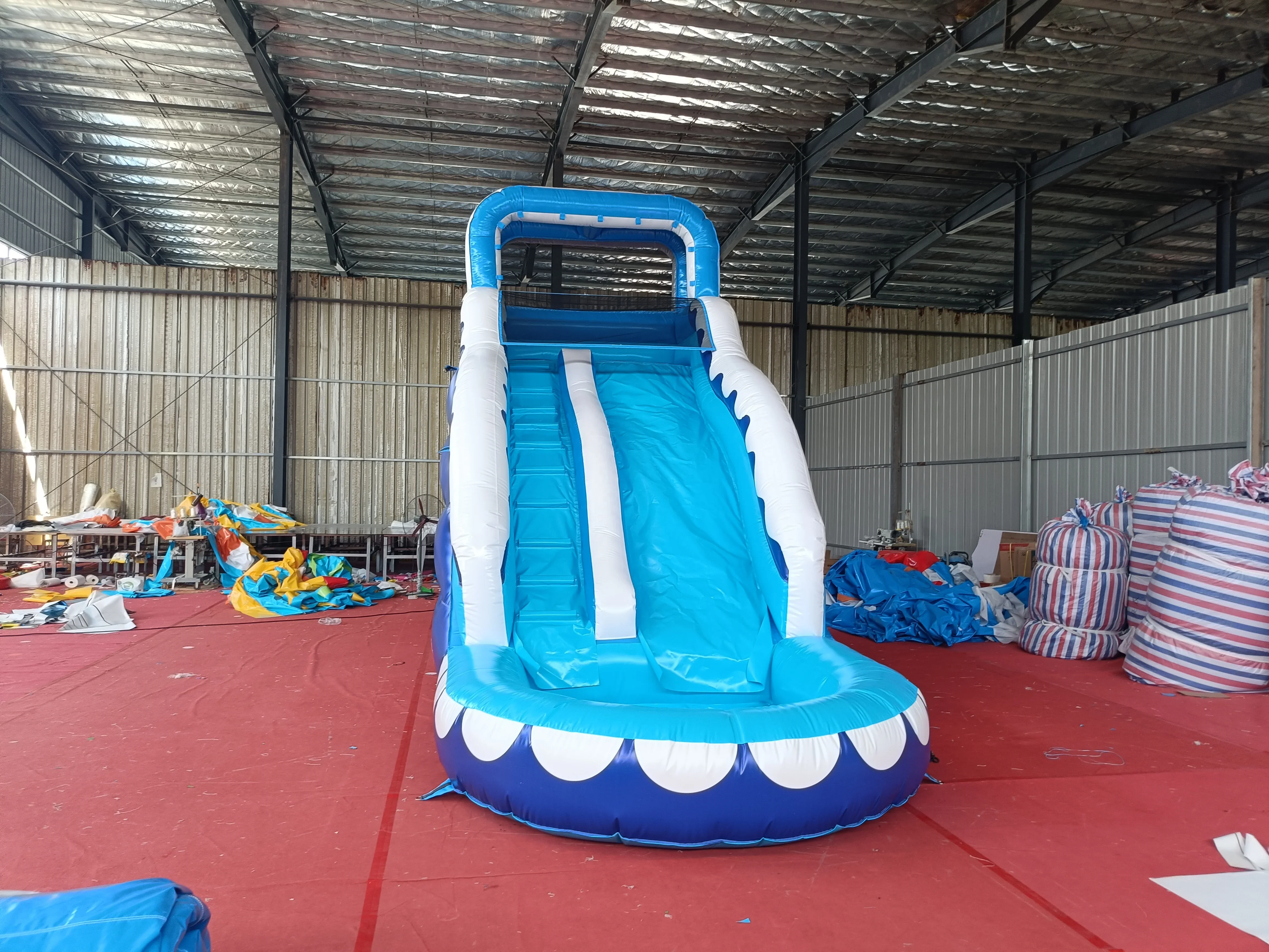 Inflatable water slide with pool for sale bouncy castle playground inflatable combo castle slide soft jumping bed for kids use