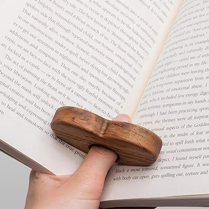 Thumb Book Page Holder Love Shaped Wooden Thumb Reader Handcrafted Book Thumb Holder Novel Reading Accessories For Bookworms And