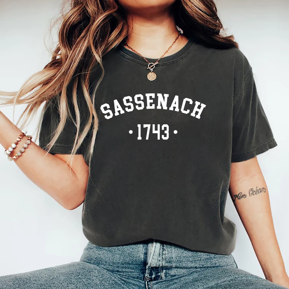 Sassenach 1743 Unisex T Shirt Outlander Book Series T-Shirt Claire Jamie Fraser Shirt Outlander Tv Show Inspired Tee Vintage Top