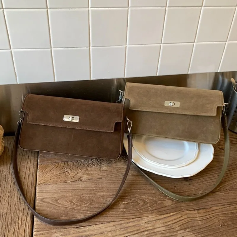 

Unique Textured Leather Tote Bag For Women Minimalist Crossbody Bag With Large Capacity And Trendy Design As A Diaper Bag