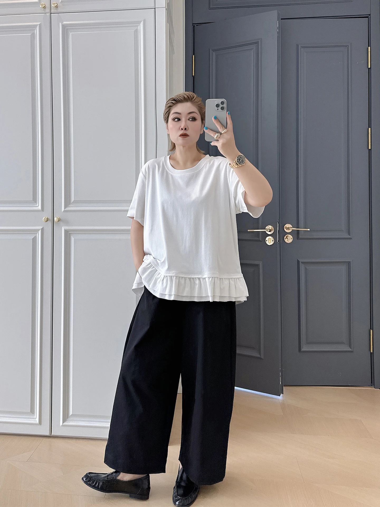 

Casual Loose Short Sleeve T-Shirt Wooden Hem plus Size Women's Clothing Versatile plus Size Women's Top for Daily Wear