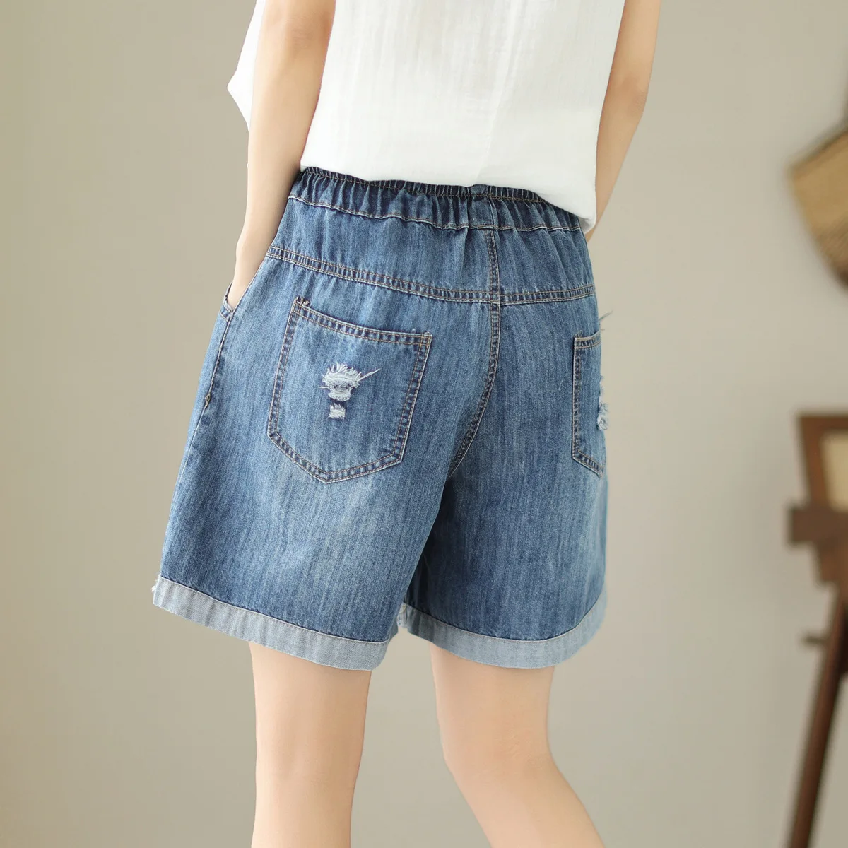 Aricaca Women Embroidered Patch Designs Denim Shorts Female M-2XL Casual Light Blue Shorts