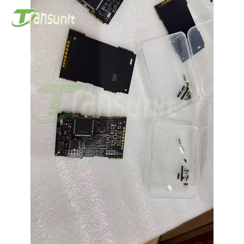 

Brand New 0AM DQ200 TCU chip Fit For Volkswagen Audi transmission TCU chip Fits for 0AM 0AM927769D
