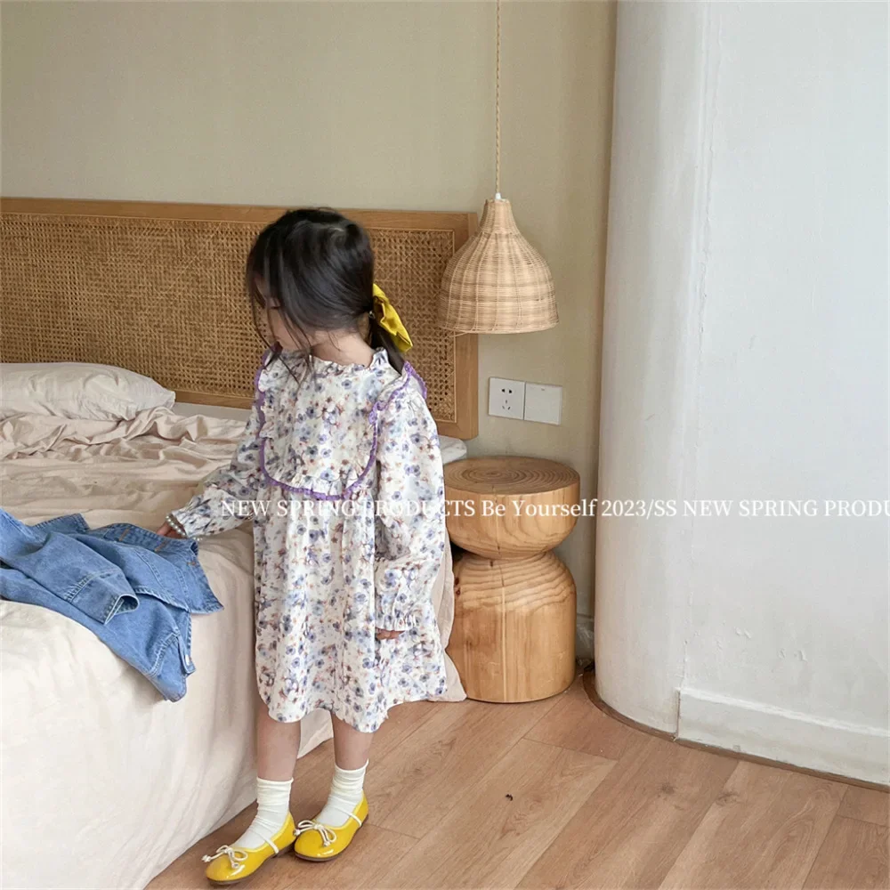 Children Dress Autumn New Korean Girl Broken Flowers Baby Flying Sleeves Princess Long Sleeves Cotton Casual Fashion 2024