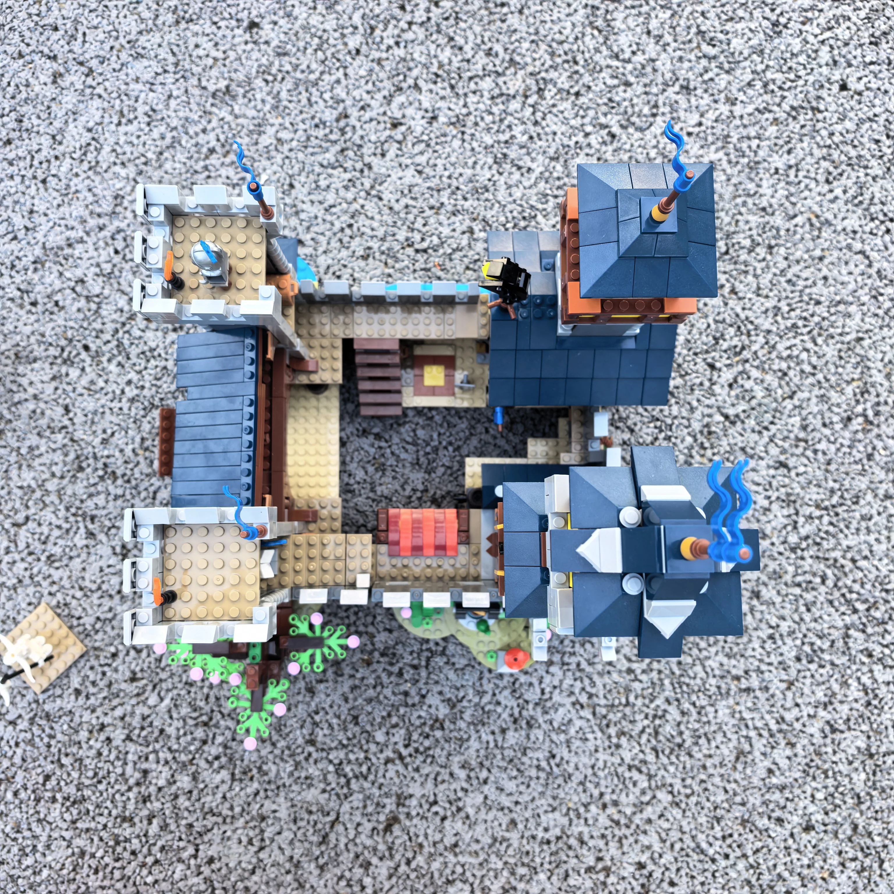 Blocs de construction de château médiéval MOC, tour de sentinelle de roche, modèle modulaire avec assemblage de figurines, jouets Puzzle, cadeaux pour enfants et adultes, 2570 pièces