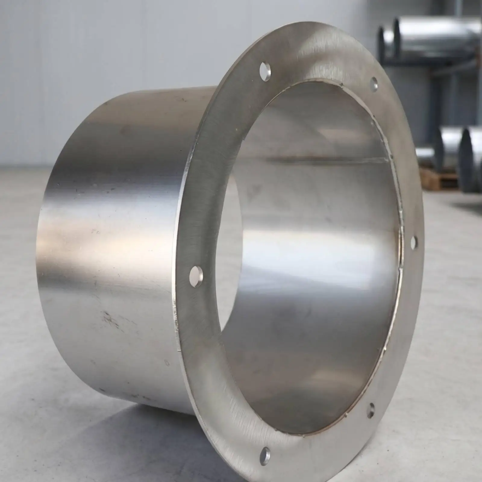 Stainless Steel Round Duct Flange Connector for Exhaust Pipe 100mm Height with 8mm Hole Diameter Ventilation Hardware Adapter