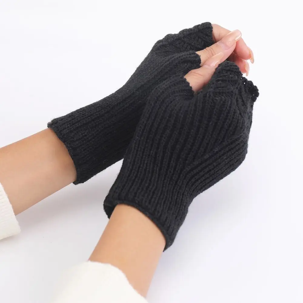 Cute Vintage Knitted Gloves Hollow Out Half Finger Winter Wool Gloves Windproof Waterproof Fingerless Gloves Winter
