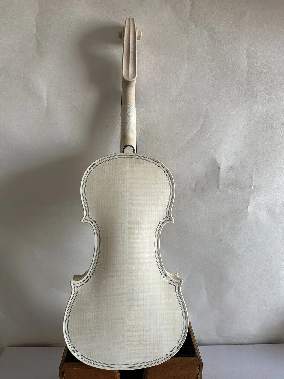 4/4 Size Violin White Maggini Model Flamed Maple Back Spruce Top Hand Made K3179