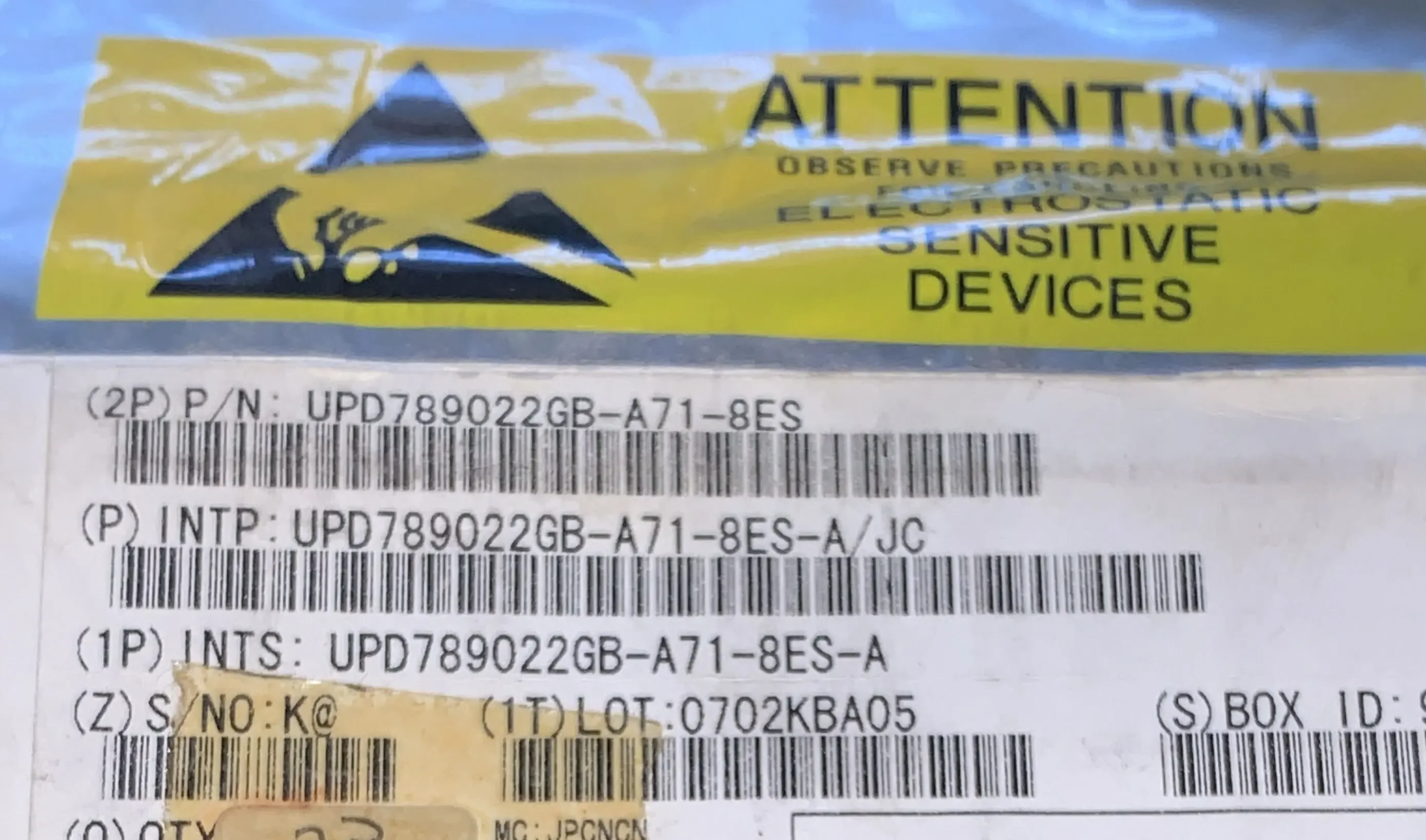 

UPD789022GB-A71-8ES-A /JC 07+ TQFP44