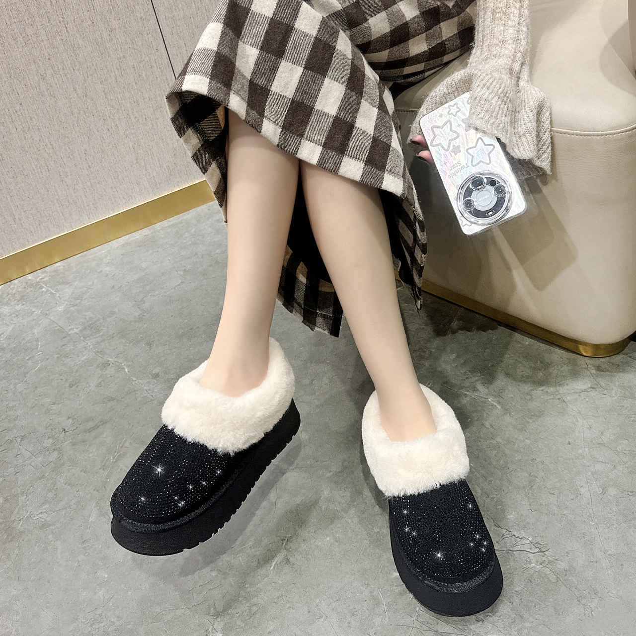 

Женские зимние зимние ботинки на толстой подошве, удобные короткие хлопковые туфли в корейском стиле, удобные женские ботинки на резиновой подошве с круглым носком