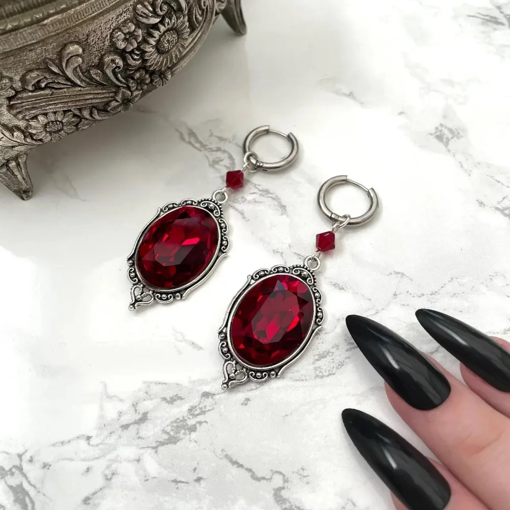 Victorian Gothic Geometry Multi-faceted Oval Black Red Crystal Hoop Earrings for Women Halloween Charm Jewelry Accessories Gift view 3