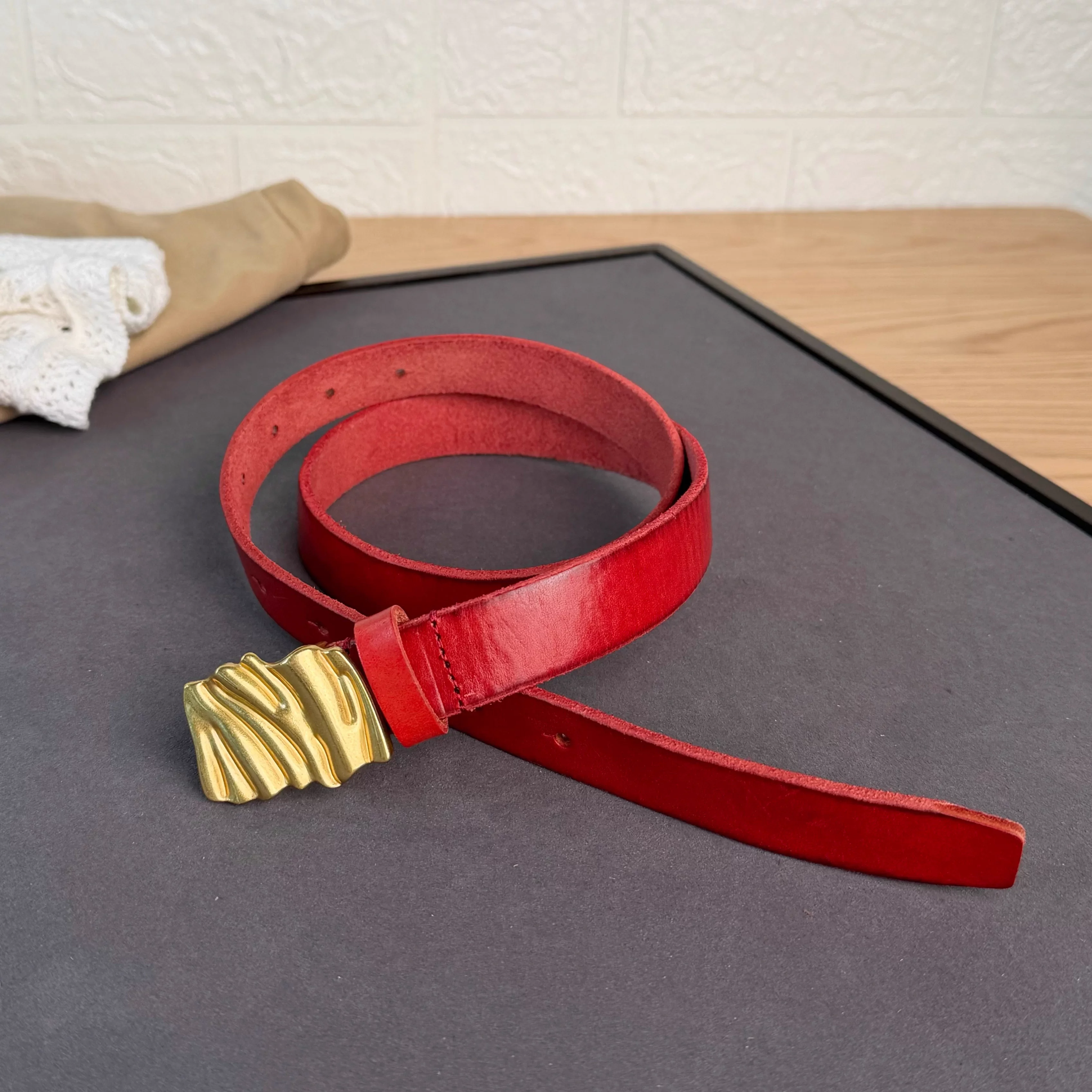 

Натуральный кожаный пояс из коровьей кожи для женщин с золотой пряжкой, корсетный пояс, женский пояс-поясница, декоративный широкий пояс для платья J1771