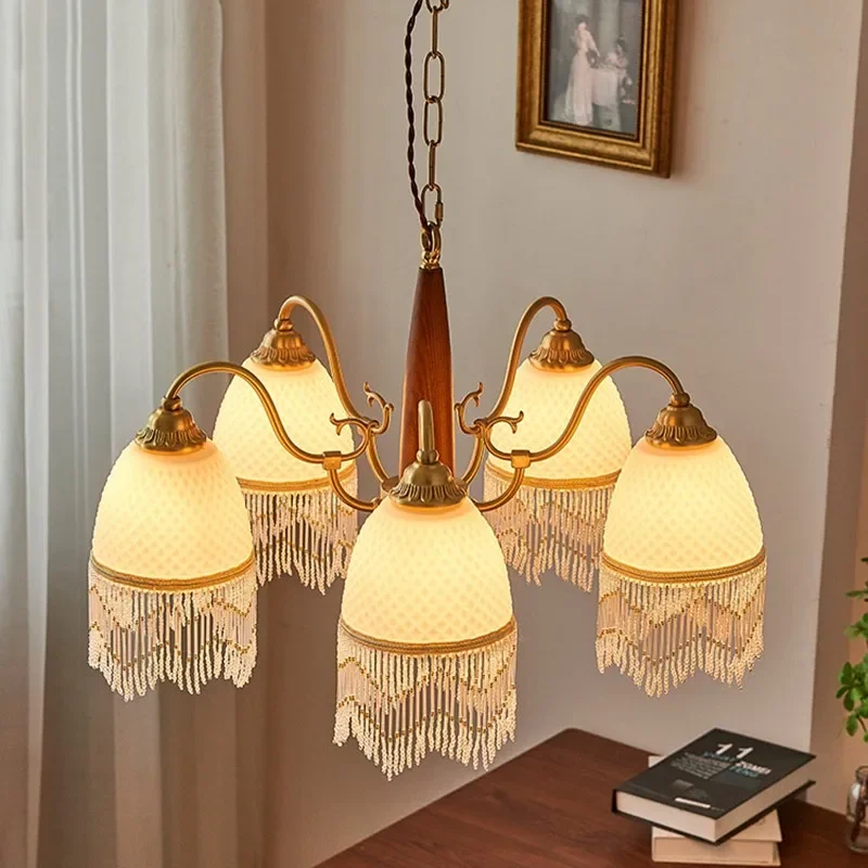 

French living room tassel chandelier Medieval creative solid wood bedroom glass lamp American retro all-copper chandelier