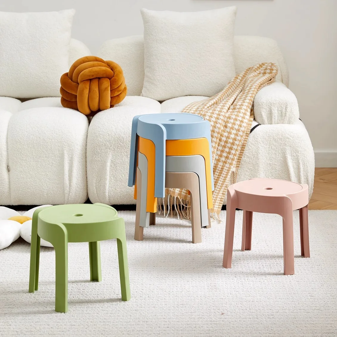 Color Children's Small Stool  Plastic Small Bench Stackable Coffee Table Round Stool Bathroom Non-slip Small Windmill Low Stool