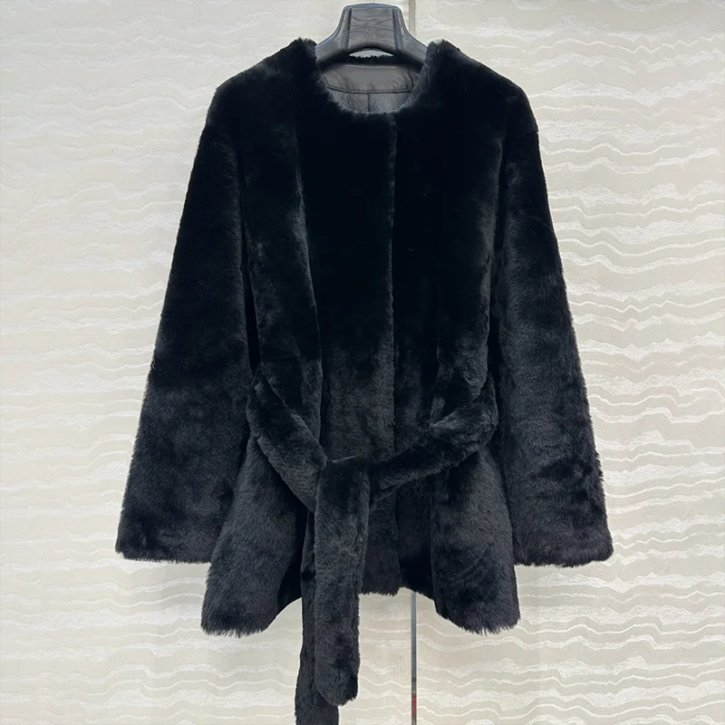 高品質の女性の新しい冬の毛皮のコート厚いミッドレングスのアウターウェア女性服ウエストベルト付き高級 251107147