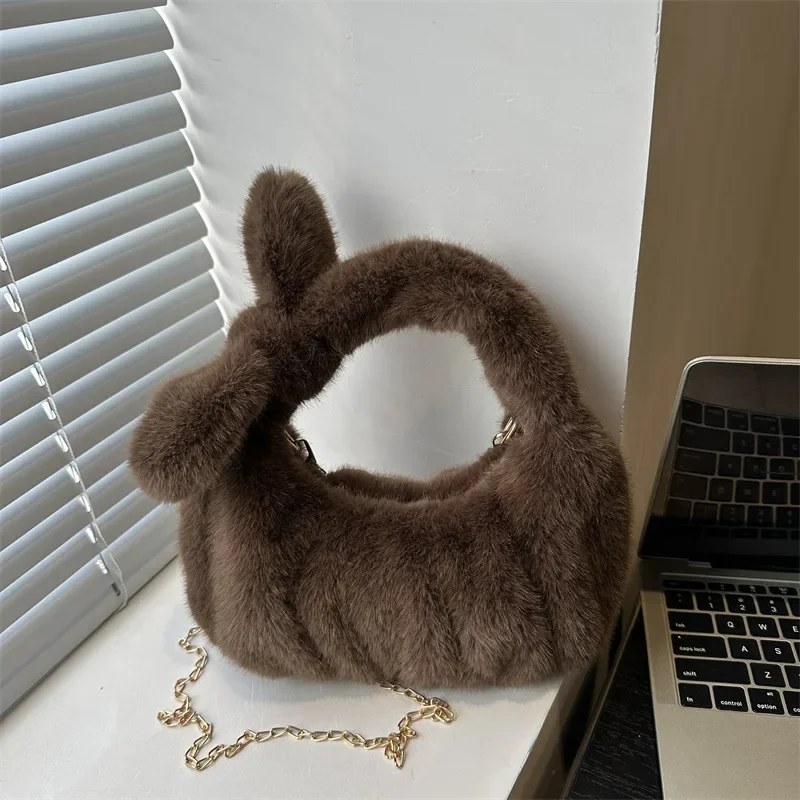 Fashion plush handbag niche design shoulder messenger bag