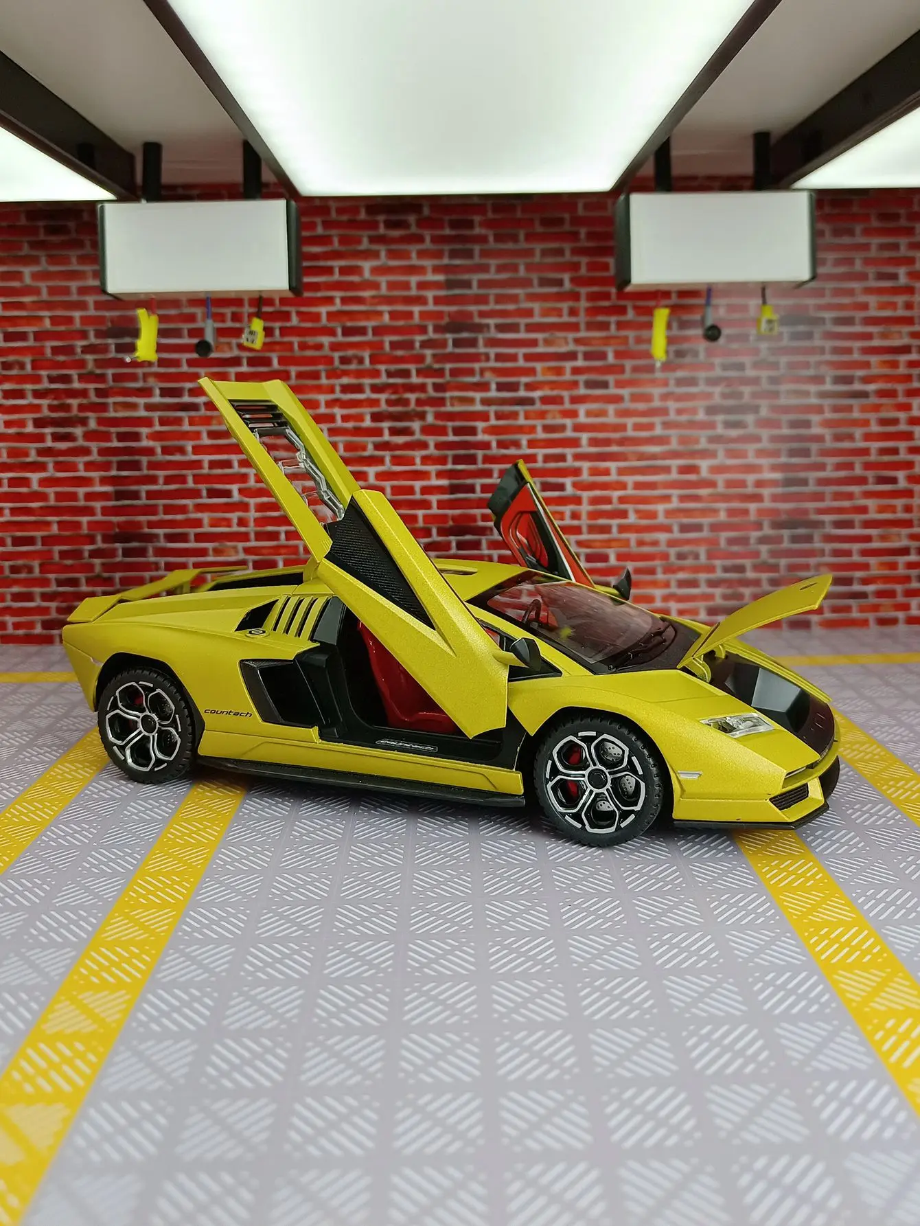 1:24 Lamborghinis Lpi-800 Simulation Alloy Sports Car Model Sound And Light Pull Back To Children's Toys