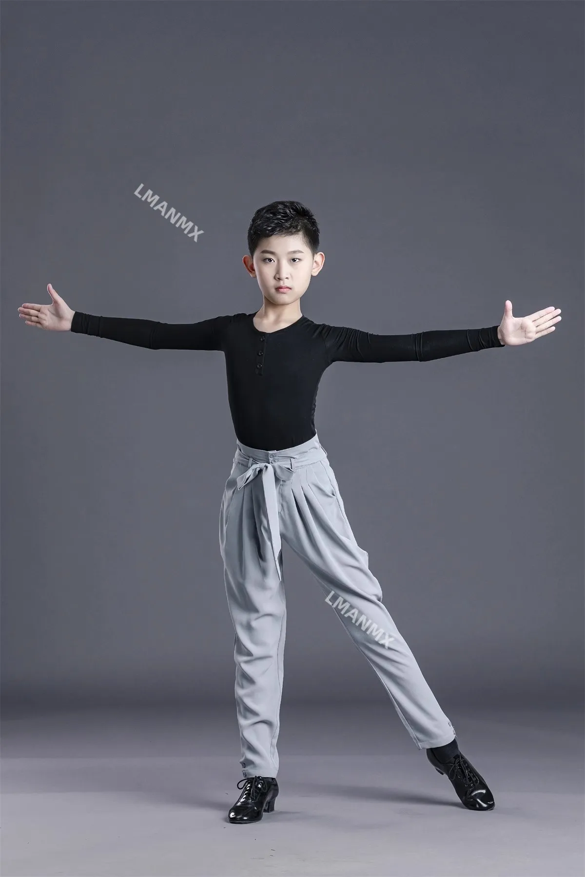 New Arrival gray color boy Latin Dance Pants boys Ballroom Dance Pants Children\'s lace-up waist Cha Cha/Rumba/Samba Pants