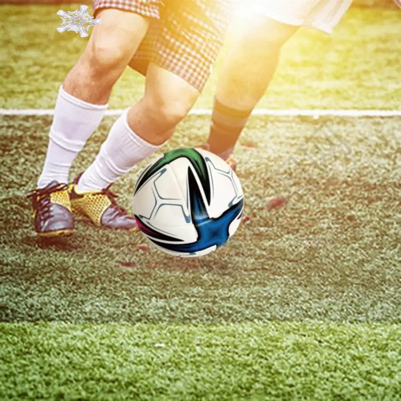 ลูกฟุตบอล PU ลูกฟุตบอลไม่มีรอยต่อ Anti-Wear Non-SLIP ฟุตบอลสําหรับเยาวชนในร่มกลางแจ้งทีมการฝึกอบรม 1 PCS