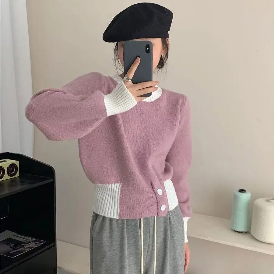 

Women Knitted Pullover With Long Sleeves Contrasting Buttons Knitted Bubble Sleeves Short Sweater Pullover With Sweet Top.