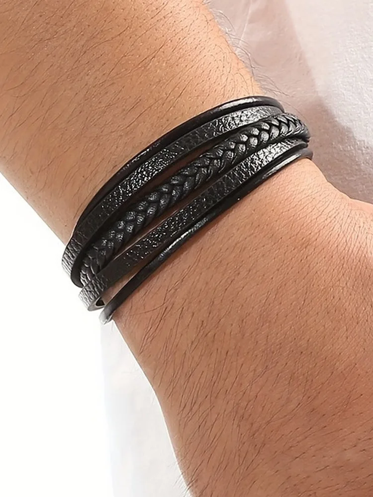 Mehrschichtige geflochtene Seilarmbänder für Männer, klassisches handgefertigtes PU-Lederarmband mit Magnetverschluss, trendiges Punk-Schmuckgeschenk