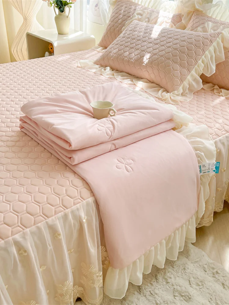 

Cool Sensation Silk Latex Bed Skirt Ice Silk Cooling Mat Summer Quilt Four Piece Set Double Thin Quilt Air Conditioner Summer...