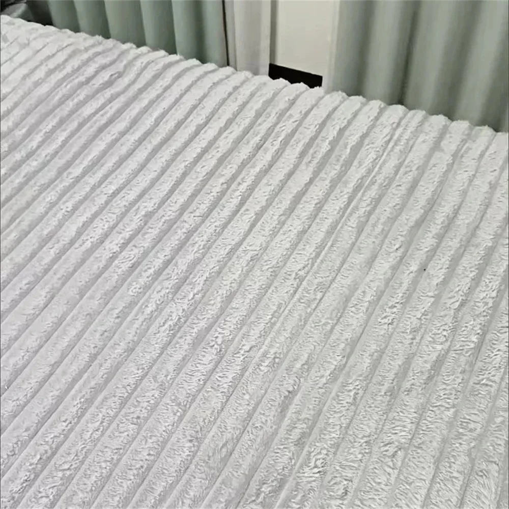 Winter Warm Velvet Bed Sheet Soft Student Dormitory Bedsheet Thick Fitted Sheet Mattress Protector Soft Bedspread Mattress Cover