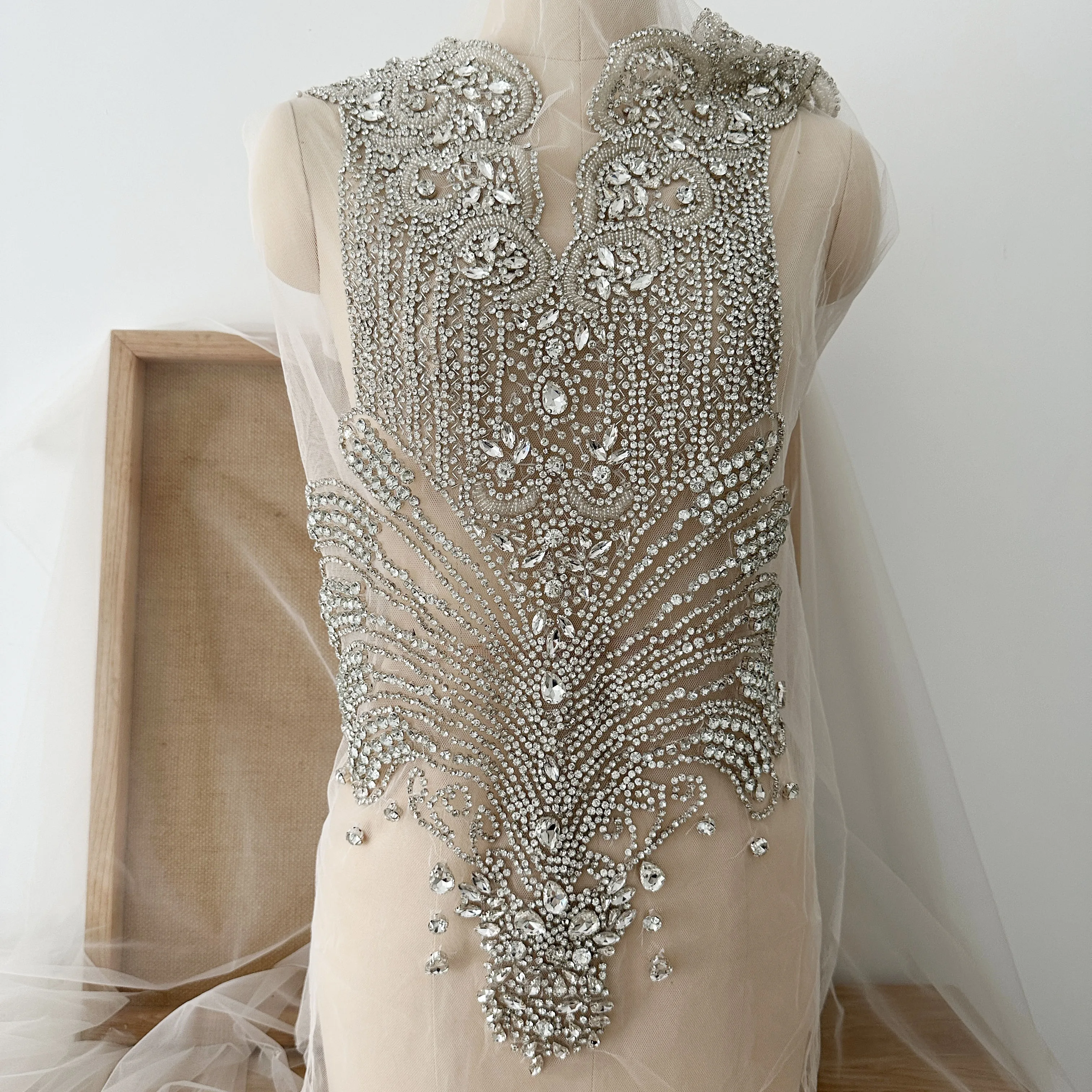 Luxury Silver 3D Hand Sewn Rhinestone Bridal Bodice Lace Applique for Wedding Gown Overlay, Lace Veils, Couture Applique