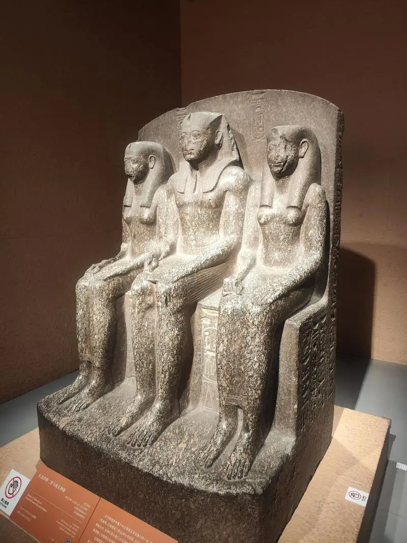 

12 В 24 В 48 В 3000 Вт 5 кВт гибридный ветровой солнечный контроллер заряда MPPT ветрогенератор солнечная система для Lifepo4 литиевая свинцово-кислотная батарея