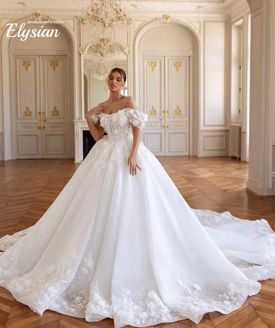 Personnalisé magnifique Appliques Court Train robe de bal robe de mariée romantique encolure dégagée perles fleurs princesse robe de mariée