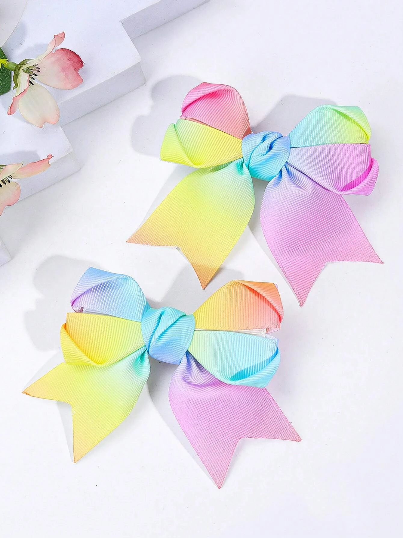 2pcs Gradient Rainbow Hair Bows for Girls Rainbow Sailor Bow Grosgrain Ribbon Bow Hair Clips Toddler Girl Bows Alligator Clips