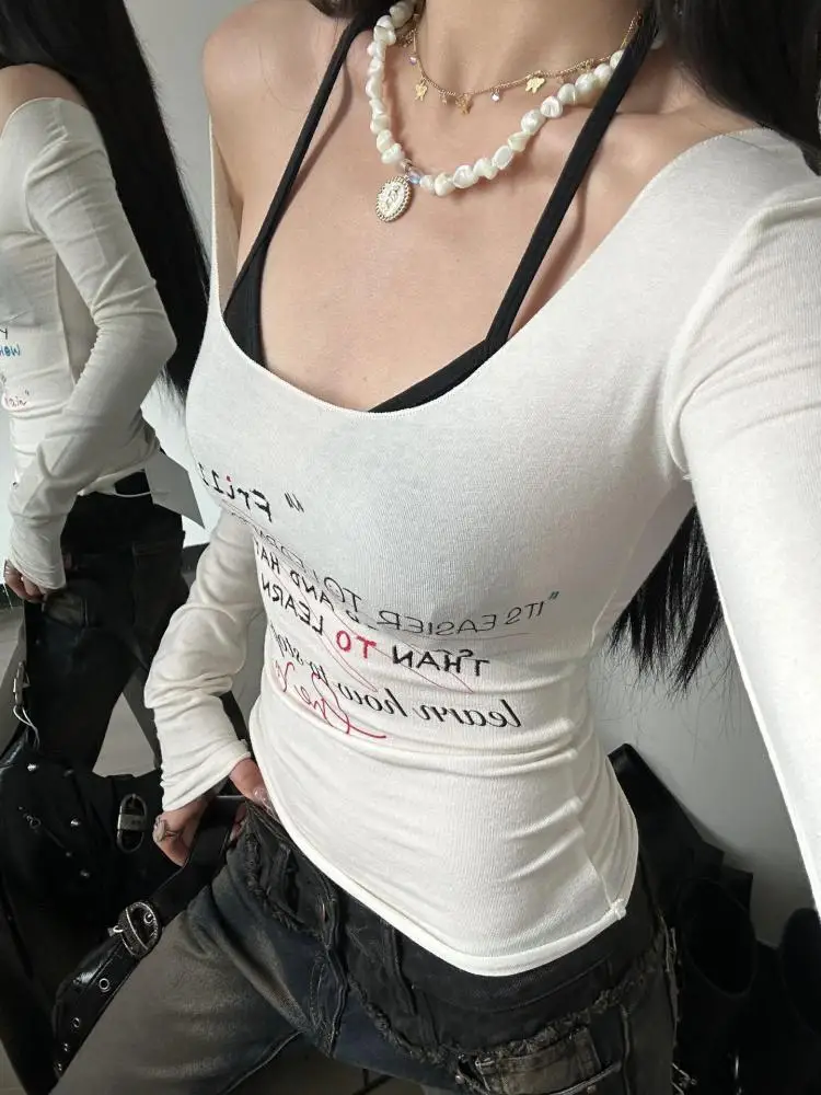 Genayooa-女性のための裸の肩のグラフィックプリントTシャツ,肌のトップ,長袖,セクシーなストリートウェア,秋