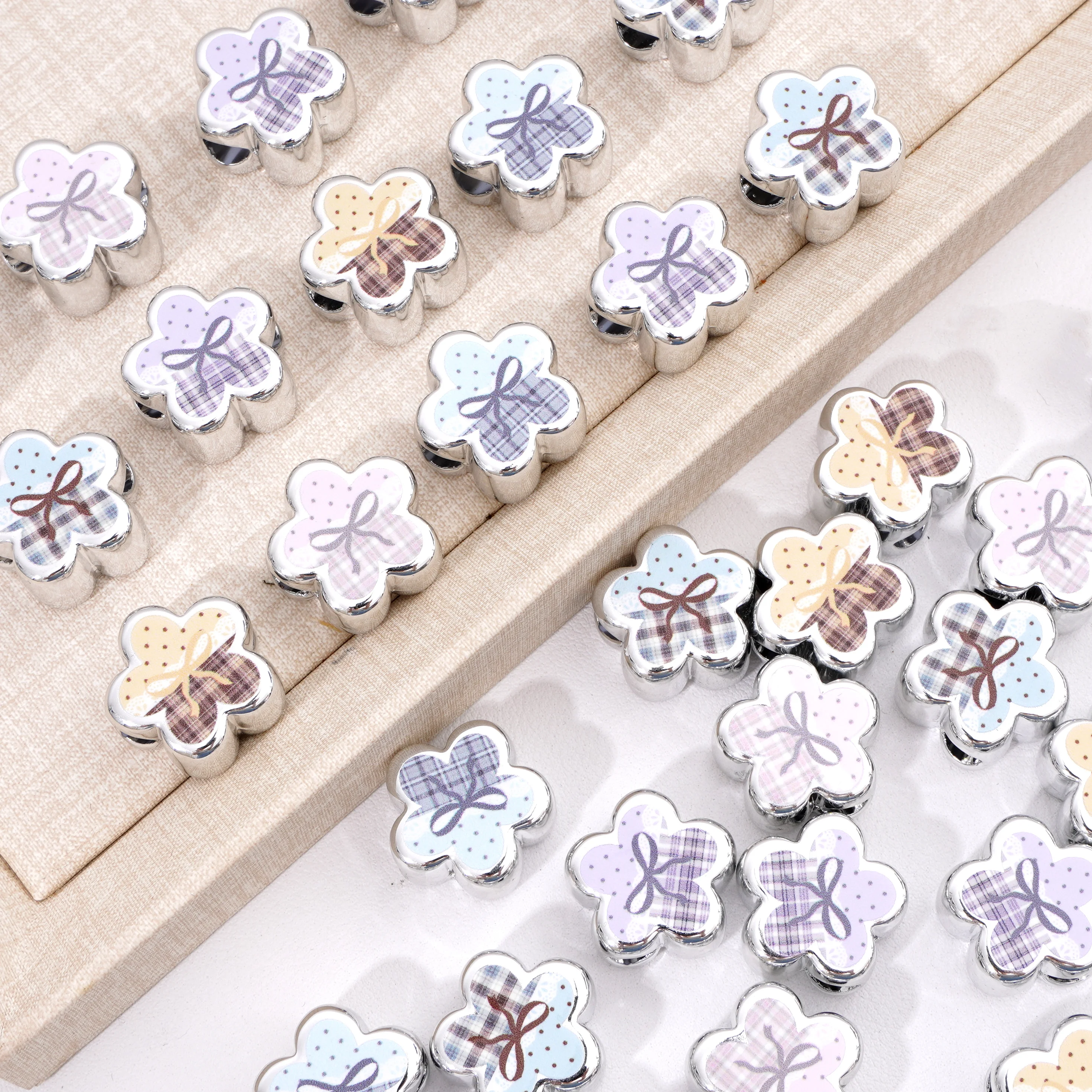 1Pc/bag 22x14mm Acrylic Silver Bottom Grid Ripple Point Double Splicing Five Petal Flower Scattered Beads For DIY Jewerly Making
