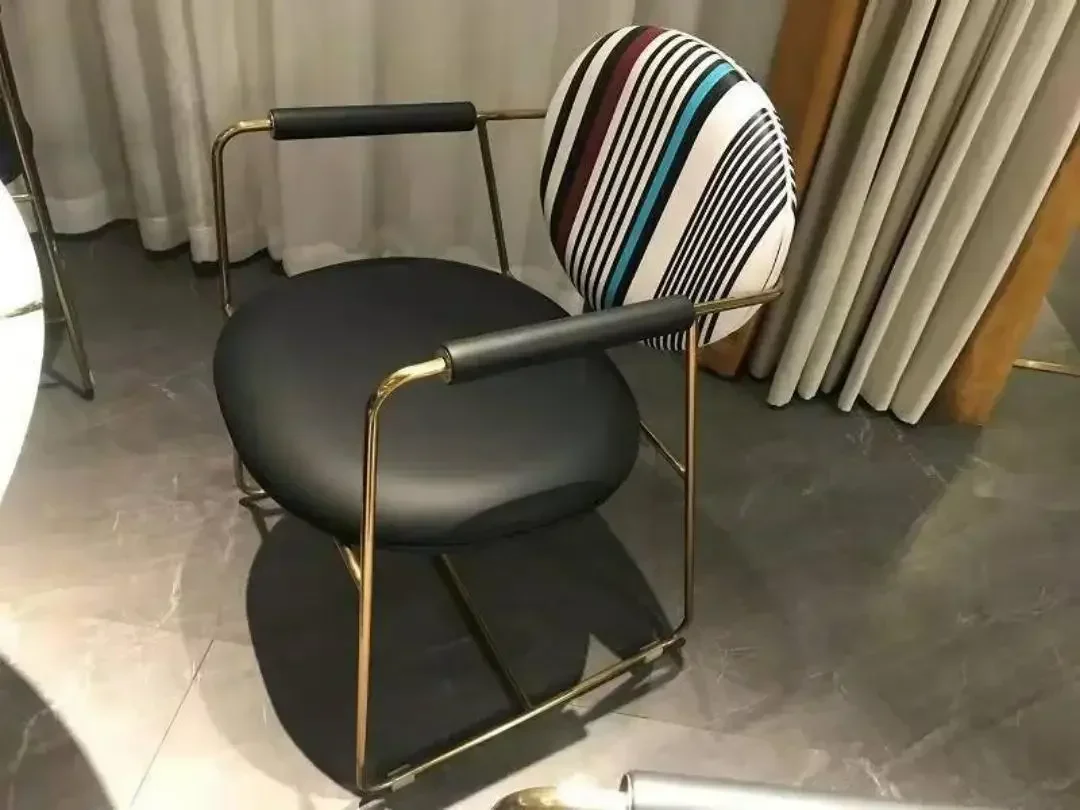 High-end Light Luxury Comfortable Stainless Steel Dining Chair