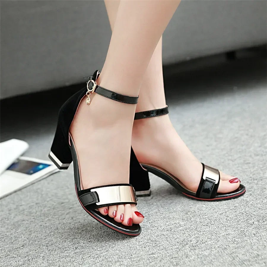 Fashion Women Sandals Red Black Pleuche High Block Heel Party Club Office Lady Summer Gladiator Bling Ankle Strap Zipper Sandals