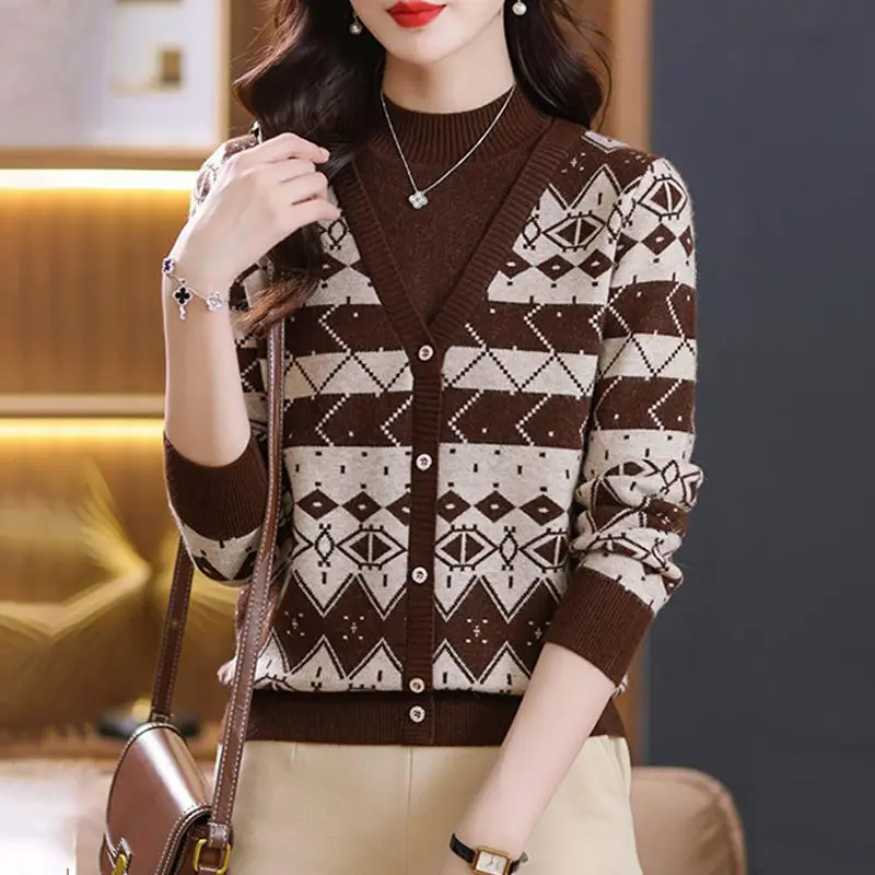 Elegant Jacquard Fake Two Piece Women's 2024 Autumn Winter Spliced Button Printed Fashion Loose Casual Long Sleeve Knitted Top