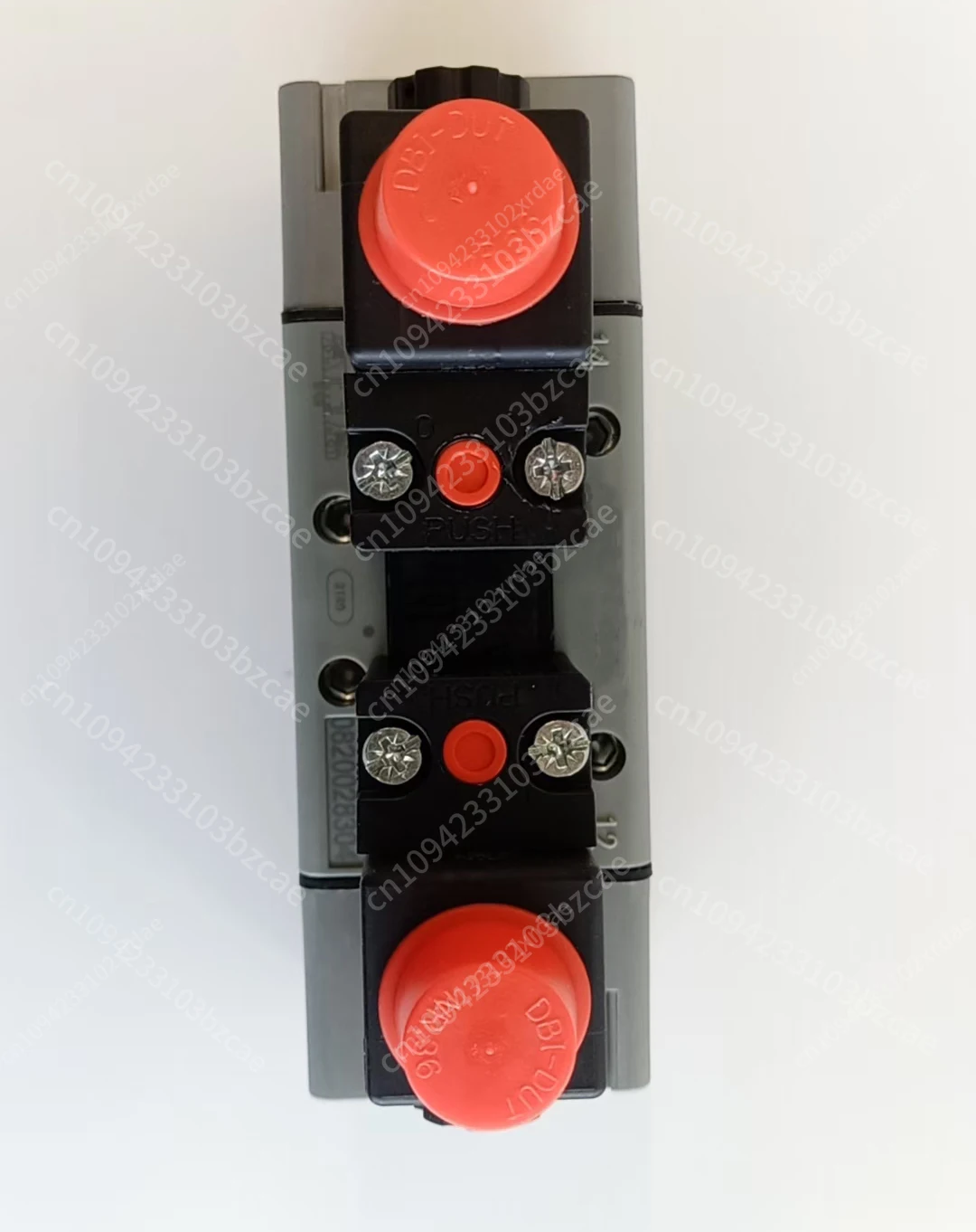 독일산 오리지널 및 신제품 공압 부품 5/2 웨이 방향 밸브 솔레노이드 밸브 0820028304