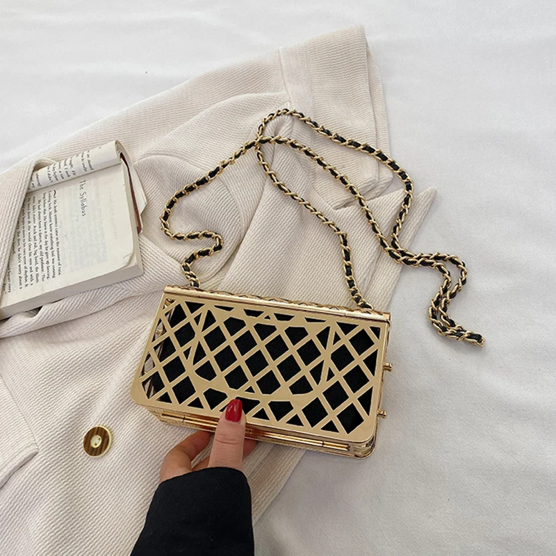 The new style metal small square bag lady hollow personality evening messenger bag all-in-one chain bag