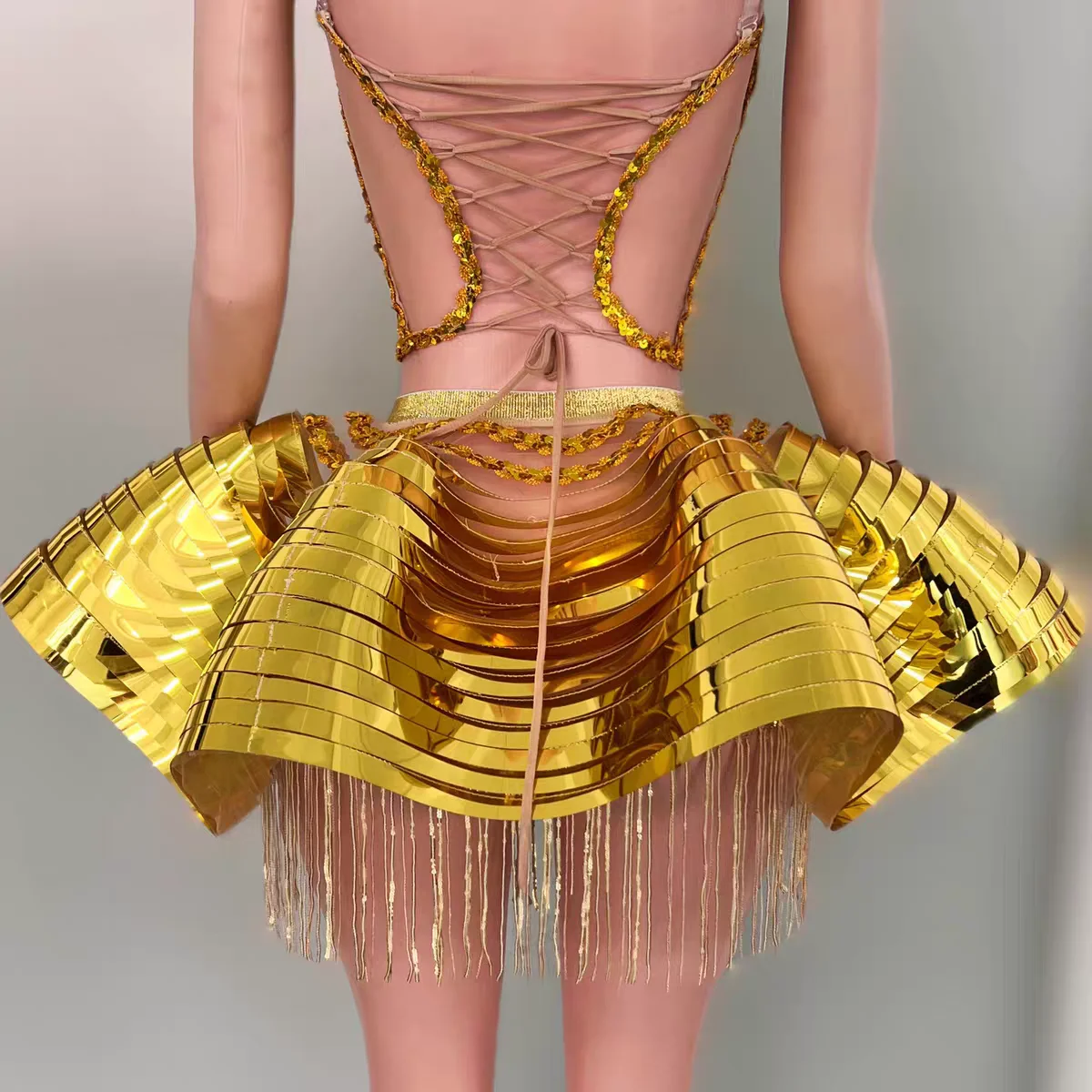 섹시 태슬 스플릿 세트, 유럽 및 미국 나이트클럽 DJ 바, 여성 가수 댄스 팀, 무대 공연, 원피스 파티 테마 쇼