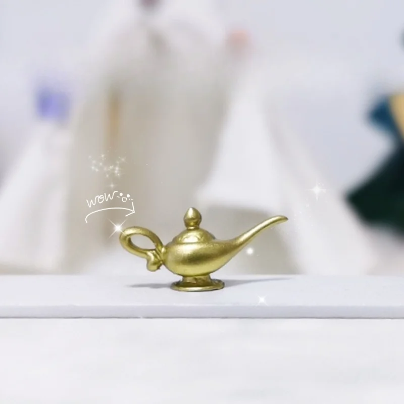 Mini  Magic Lamp Figurine Gold Resin Micro Dollhouse Decor Handmade Journal Desktop Fairy Tale Themed Ornament Gift