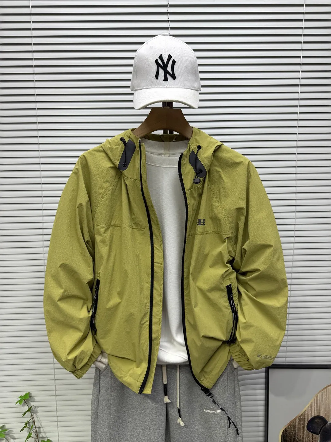 chaqueta-de-pesca-para-hombre-nueva-coleccion-de-verano-proteccion-solar-ropa-delgada-de-seda-de-hielo-transpirable