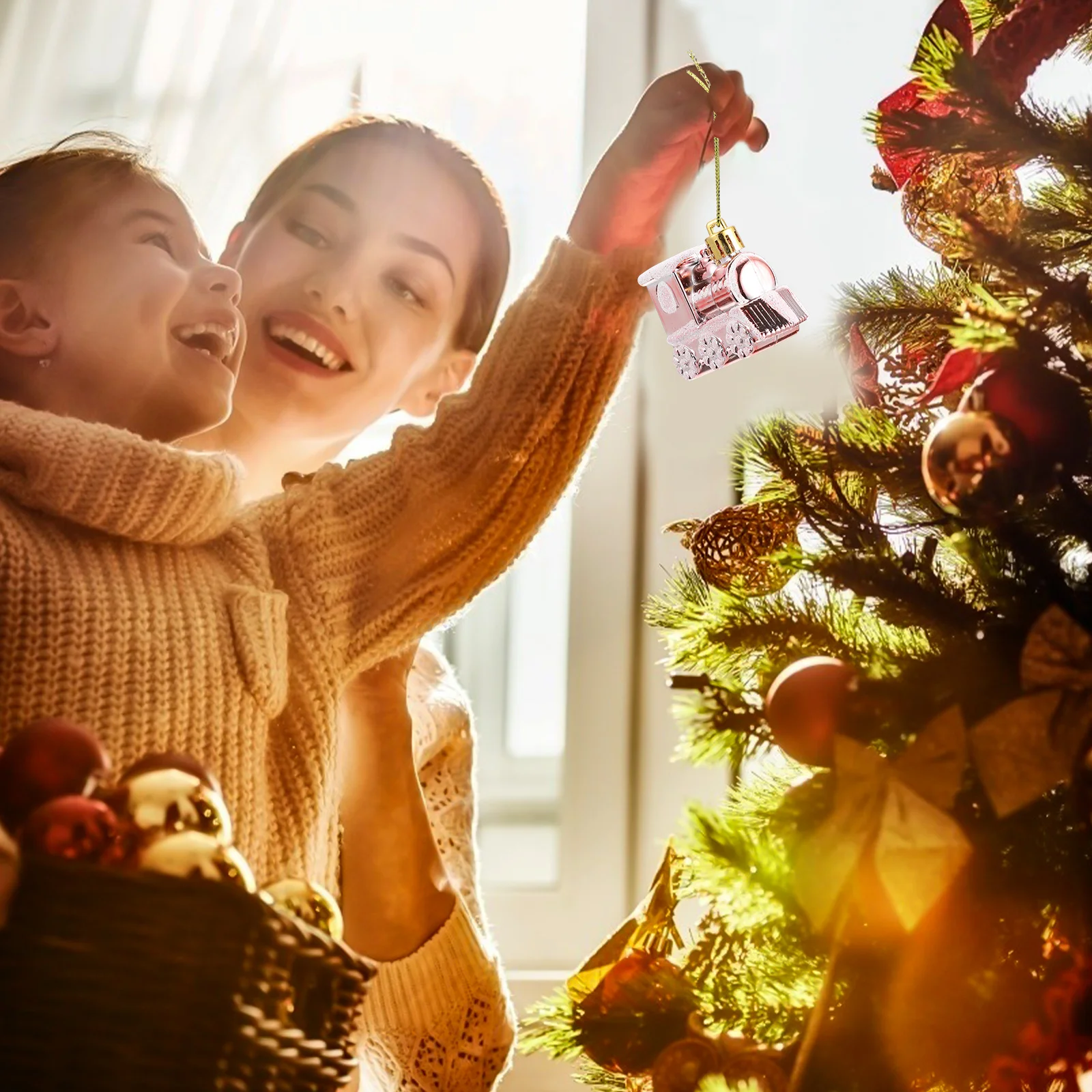 

4Pcs Christmas Tree Pendants Safe Plastic Exquisite Craftsmanship Xmas Party Home Car Decorative Pendants